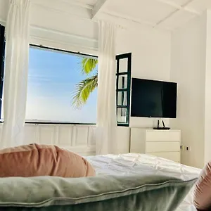 Vivienda Vacacional Con Vistas. Apartamento